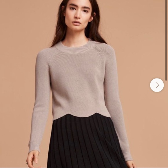 Aritzia Wilfred Scalloped Crop Sweater - Mink - Picture 5 of 9